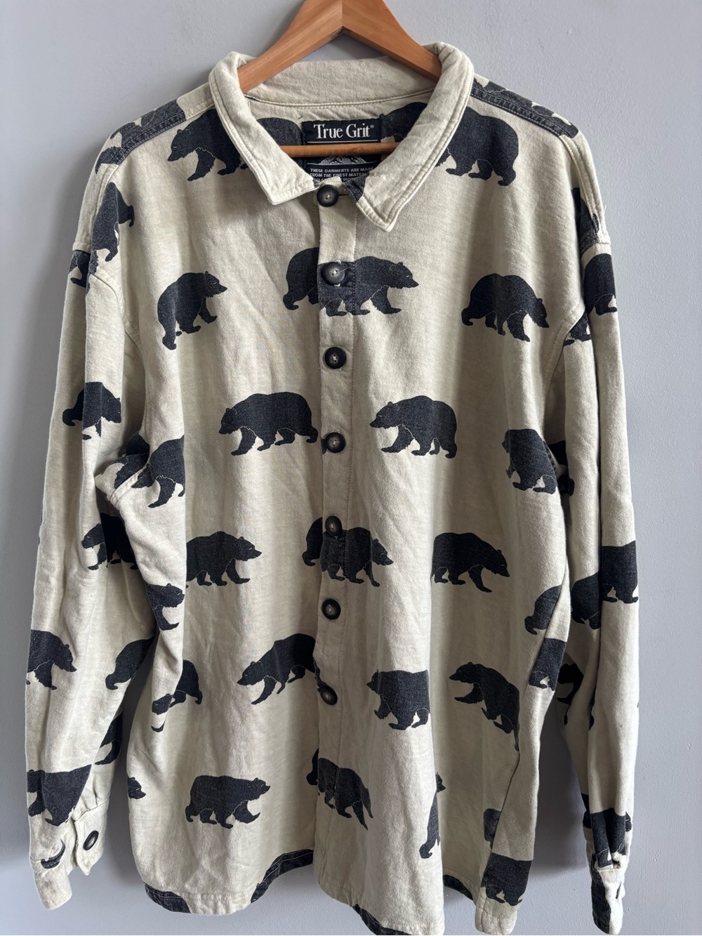 Vintage True Grit Bear Print Flannel Shirt Mens 2XL Beige Soft Cotton Button Up